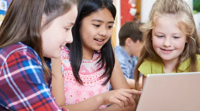 Children around a Laptop