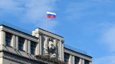 Russian flag on Parliament building