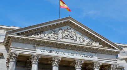 Spanish flag over Spanish parliament 
