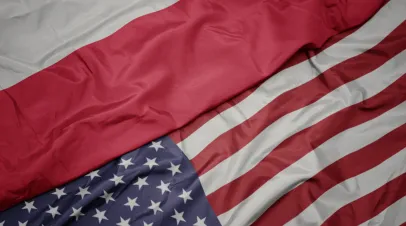 Graphic of US and Poland flags next to each other