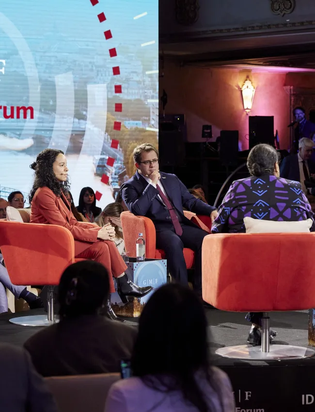 Alumni discussing the next generation of transatlantic leaders at Brussels Forum 2024