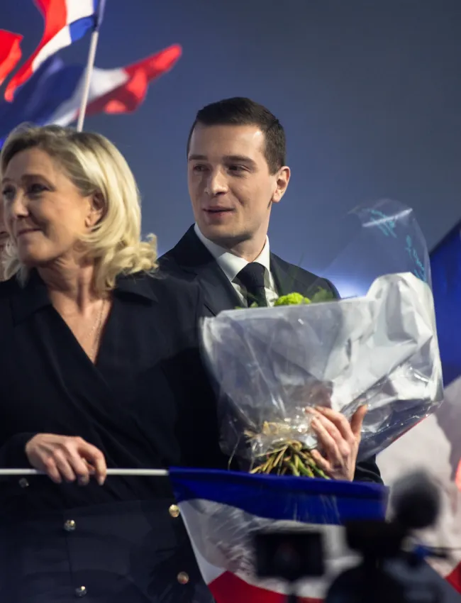 The Rise of Illiberal Challengers in Western Europe