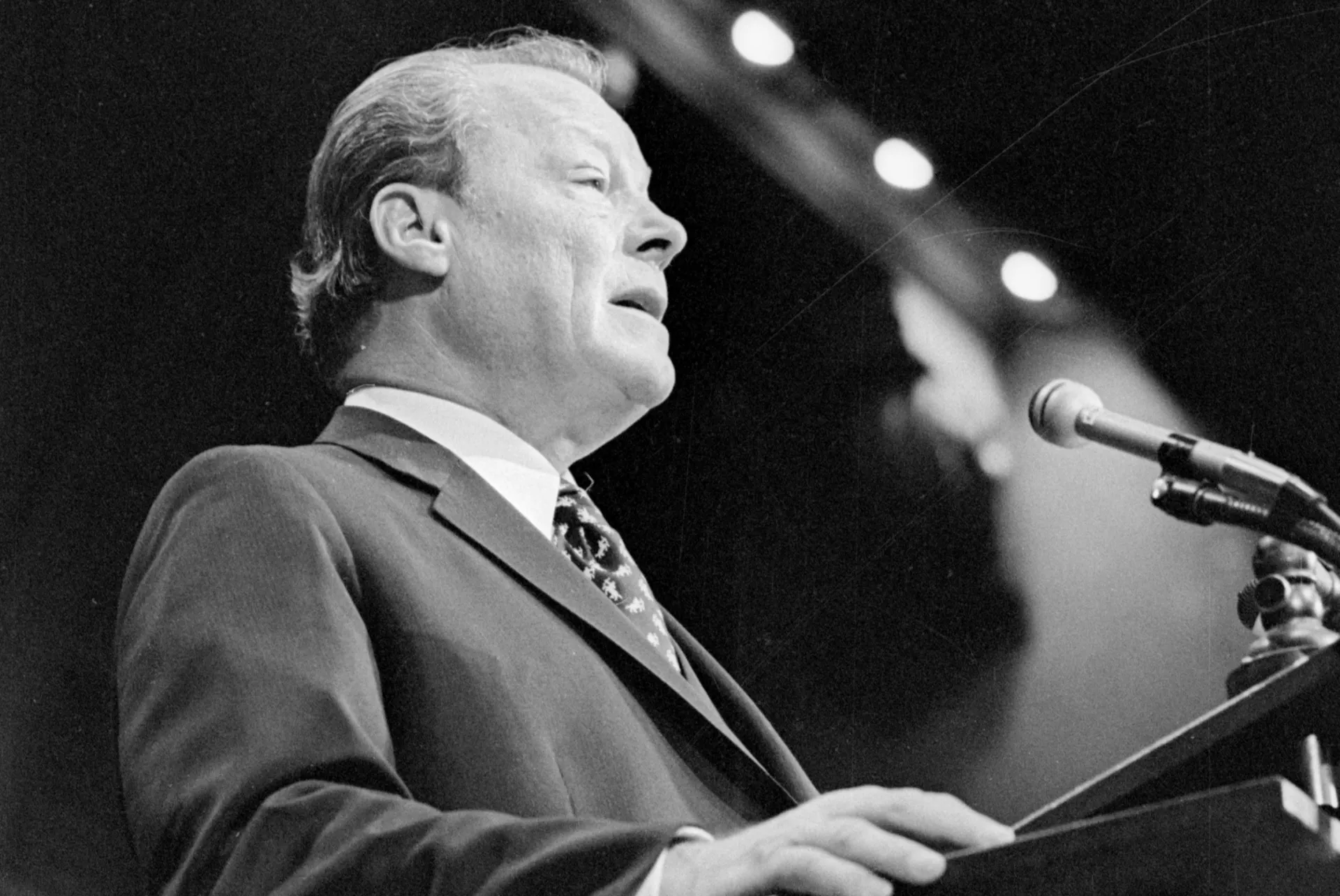 Willy Brandt at GMF founding at Harvard University in 1972
